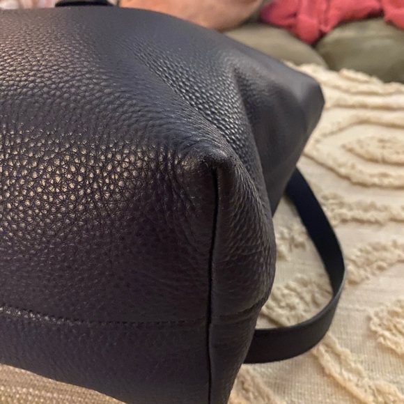 PRADA Vitello Phenix Tote Navy Blue - Picture 4 of 11